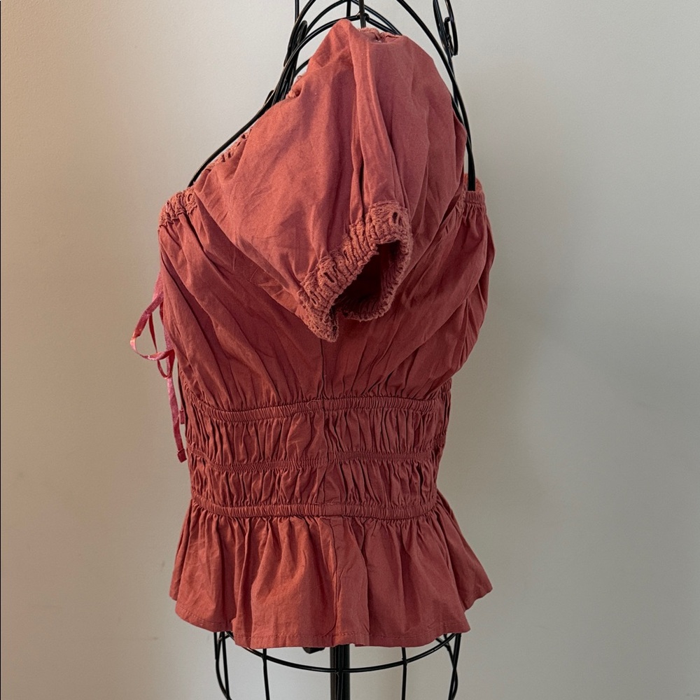 Elegant Puff Sleeve Peplum Blouse - Terracotta - Picture 2 of 6